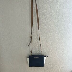 Mini Michael kors crossbody bag